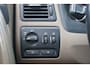 Volvo V70 2.4D Edition Airco / Cruise / Elektr. ramen / Trekhaak / Lm velgen / NAP / Apk t/m 04-2027