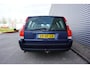 Volvo V70 2.4D Edition Airco / Cruise / Elektr. ramen / Trekhaak / Lm velgen / NAP / Apk t/m 04-2027