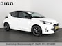 Toyota Yaris 1.5 HYBRIDE BI-TONE SPORT GARANTIE 6-2031 . ADAPTIEVE CRUISE CONTROL . DEALER ONDERHOUDEN . ACHTERUITRIJ CAMERA .