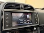 Jaguar F-Pace 2.0 R-Sport AWD 25t, 250Pk, 2017, 1ste eigenaar, Dealer onderhouden, Panoramadak, Trekhaak, Climate control, Cruise control, Camera, Stoelverwarming, LED koplampen, 22" velgen,