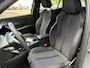 Peugeot 2008 1.2 Hybrid 145pk GT | Automaat | Dode hoekbewaking | Rondom zicht camera | Navigatie full map | 17 inch LichtMetaal