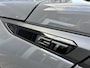 Peugeot 2008 1.2 Hybrid 145pk GT | Automaat | Dode hoekbewaking | Rondom zicht camera | Navigatie full map | 17 inch LichtMetaal