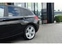 BMW 1-Serie 118i Corporate Sport, NL AUTO! Stoelverw, Navi, Leder, M, PDC Voor & Achter