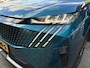 Peugeot 5008 1.2 Hybrid 145pk Allure 7persoons | Dodehoekbewaking | 18 inch LichtMetaal | Stoelverwarming | AGR stoelen