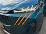 Peugeot 5008 1.2 Hybrid 145pk Allure 7persoons | Dodehoekbewaking | 18 inch LichtMetaal | Stoelverwarming | AGR stoelen
