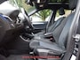 BMW X1 sDrive20i M-PAKKET / CAMERA / PANODAK / SPORTSTOELEN / BLUETOOTH