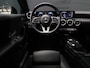 Mercedes-Benz A-klasse 180 Business Solution AMG [SCHUIFDAK, CAMERA, BLUETOOTH, STOELVERWARMING, SCHAKELFLIPPERS, NIEUWSTAAT]