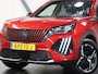 Peugeot 2008 1.2 Hybrid 145PK Allure | 1ste eigenaar | AppleCarPlay/AndroidAuto | Climate Control | Camera | Adaptive Cruise Control | Keyless | FULL LED | LMV | Parkeersensoren | Privacy Glass | Isofix | Afdaal Assistent |