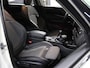 MINI Clubman 136PK Cooper Business Edition | 1ste eigenaar | AppleCarplay/AndroidAuto | Climate Control | Cruise Control | LED | Parkeersensoren | Armsteun | Navigatie | 17"LMV | Trekhaak | Isofix |