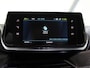 Peugeot e-2008 EV Allure 50 kWh 136PK | 1ste eigenaar | AppleCarPlay/AndroidAuto | Climate Control | Cruise Control | Keyless | FULL LED | LMV | Parkeersensoren | Privacy Glass | Isofix | DAB Radio |