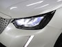 Peugeot e-2008 EV Allure 50 kWh 136PK | 1ste eigenaar | AppleCarPlay/AndroidAuto | Climate Control | Cruise Control | Keyless | FULL LED | LMV | Parkeersensoren | Privacy Glass | Isofix | DAB Radio |
