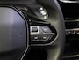 Peugeot e-2008 EV Allure 50 kWh 136PK | 1ste eigenaar | AppleCarPlay/AndroidAuto | Climate Control | Cruise Control | Keyless | FULL LED | LMV | Parkeersensoren | Privacy Glass | Isofix | DAB Radio |