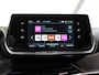 Peugeot e-2008 EV Allure 50 kWh 136PK | 1ste eigenaar | AppleCarPlay/AndroidAuto | Climate Control | Cruise Control | Keyless | FULL LED | LMV | Parkeersensoren | Privacy Glass | Isofix | DAB Radio |