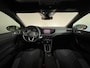 Volkswagen Taigo 1.0 TSI R-Line Pano|Lane Assist|Camera|Stoelverwarming|Carplay|