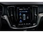 Volvo V60 2.0 T8 Plug-in hybrid AWD Plus Dark | PHEV Long Range | 360 Graden Camera | Panoramadak | Head-up Display | Harman Kardon Audio | Keyless Entry | Elektrische Achterklep | Elektrisch Verstelbare Voorstoelen | Navigatie | Apple Carplay | Android Auto