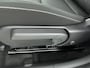 Hyundai Kona Electric Long Range Pure Edition 64.8 kWh | Apple Carplay/Android Auto | Lichtmetalen velgen 5-spaaks 17" N | Navigatiesysteem full map | Stoel -en stoelverwarming