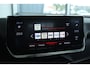 Peugeot 2008 1.2 Turbo GT Pack | Adapt. Cruise | Schuifdak | Stoelverwarming | Camera | Navi | Carplay | Keyless | 18 Inch | Alcantara | Climate | LED |