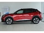 Peugeot 2008 1.2 Turbo GT Pack | Adapt. Cruise | Schuifdak | Stoelverwarming | Camera | Navi | Carplay | Keyless | 18 Inch | Alcantara | Climate | LED |
