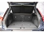 Volvo EX40 Single Motor Ext. Range Ultra Bl. Ed. Eur. 82 kWh | Europa | Harman Kardon audio | 20" | Schuif-/Kanteldak | Getint Glas | Elektrische Stoelverstelling | Nubuck Bekleding | Adaptieve Cruise Control | BLIS |