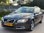 Volvo V70 2.0T R-Edition AUTOMAAT AIRCO CRUISE PDC TREKHAAK
