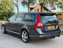 Volvo V70 2.0T R-Edition AUTOMAAT AIRCO CRUISE PDC TREKHAAK