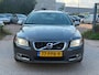 Volvo V70 2.0T R-Edition AUTOMAAT AIRCO CRUISE PDC TREKHAAK