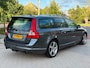 Volvo V70 2.0T R-Edition AUTOMAAT AIRCO CRUISE PDC TREKHAAK
