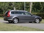 Volvo V70 2.0F Summum / Leder interieur / Trekhaak / Stoelverwarming / Parkeersensoren / Climate control / enz.