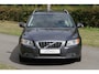 Volvo V70 2.0F Summum / Leder interieur / Trekhaak / Stoelverwarming / Parkeersensoren / Climate control / enz.