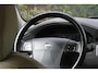 Volvo V70 2.0F Summum / Leder interieur / Trekhaak / Stoelverwarming / Parkeersensoren / Climate control / enz.