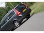 Volvo V70 2.0F Summum / Leder interieur / Trekhaak / Stoelverwarming / Parkeersensoren / Climate control / enz.