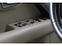 Volvo V70 2.0F Summum / Leder interieur / Trekhaak / Stoelverwarming / Parkeersensoren / Climate control / enz.