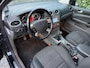 Ford Focus 1.8 Titanium | Autom. Airco | Cruise Control | Elekt. Ramen | LMV | PDC | APK tot 01-12-2026!