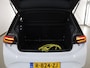 Volkswagen ID.3 Pro Edition 58 kWh | Navigatie | PArkeercamera | Stgoelverwarming | Cruise Control Adaptief | Lichtmetalen Velgen 18" |