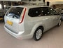Ford Focus Wagon 1.6 Titanium APK 4-27 BJ 2008 !!!
