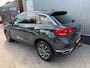 Volkswagen T-Roc 1.5 TSI / 1E EIGENAAR / TREKHAAK / NAVIGATIE / AIRCO / CRUISE CONTROL / NEDERLANDSE AUTO