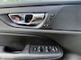 Volvo V60 2.0 T4 Momentum Pro / Panoramadak / Pilot Assist