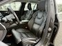 Volvo V60 2.0 T4 Momentum Pro / Panoramadak / Pilot Assist