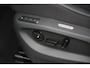 Volkswagen Tiguan 1.5 eHybrid R-Line | 272PK | Pano | Trekhaak | 360° VW TIGUAN 1.5 e-Hybrid PHEV R-Line 272 PK, Plug-in hybride aandrijving, Panoramadak, Head-Up Display, 360° camera, adaptieve cruise control, stoelverwarming en trekhaak