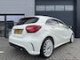 Mercedes-Benz A-klasse 160 AMG White Art Pakket ✓Automaat ✓Full LED ✓Navigatie ✓Camera ✓Apple Carplay & Android Auto ✓Half Leder Alcantara ✓Sfeerverlichting ✓Lichtmetaal