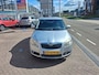 Skoda Fabia Combi 1.4-16V Ambiente prijs is incl nieuwe apk, afleverings beurt en 3 maand garantie op motor en versnellingsbak
