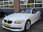 BMW 3-Serie Cabrio 330i High Executive | Leer | Clima | Xenon | PDC |