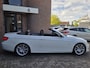 BMW 3-Serie Cabrio 330i High Executive | Leer | Clima | Xenon | PDC |