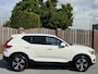 Volvo XC40 1.5 T2 MOMENTUM PRO SPORTSTOELEN STOEL STUUR VERWARMING P-CAMERA APPLECARPLAY NAVI CLIMATECONTROL