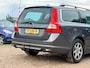 Volvo V70 2.4 D5 Momentum/ RIJDT TOP