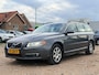 Volvo V70 2.4 D5 Momentum/ RIJDT TOP