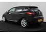 Renault Clio 0.9 TCe Limited (NAVIGATIE, CRUISE CONTROL, PARKEERSENSOREN)