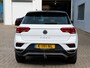Volkswagen T-Roc 1.0 TSI Style / Zwart dak / CarPlay / Camera / PDC V+A