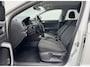 Volkswagen T-Roc 1.0 TSI Style / Zwart dak / CarPlay / Camera / PDC V+A