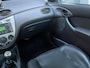 Ford Focus 1.6-16V Futura Leder | Airco | Elektr ramen | Rijdt super!